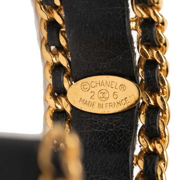 CHANEL Authentic Black Leather Bracelet - Picture 4 of 4